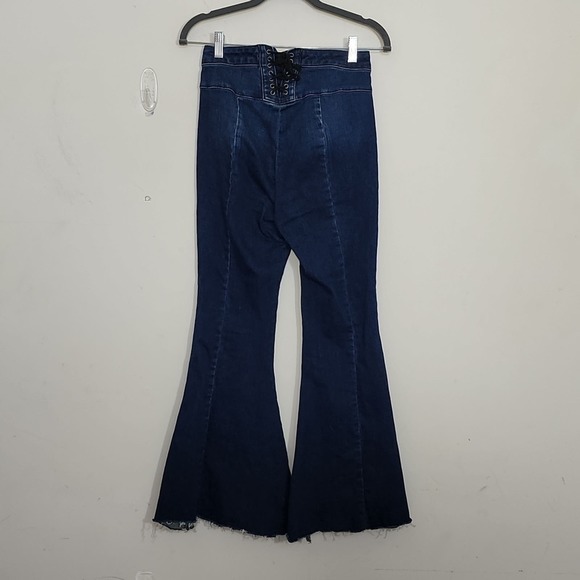 Free People Curvy High Rise Lace Up Flare Jeans Blue Size 26 - Picture 4 of 10